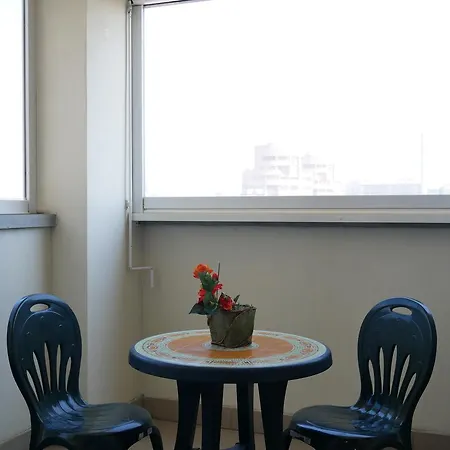 White Butterfly House Appartement